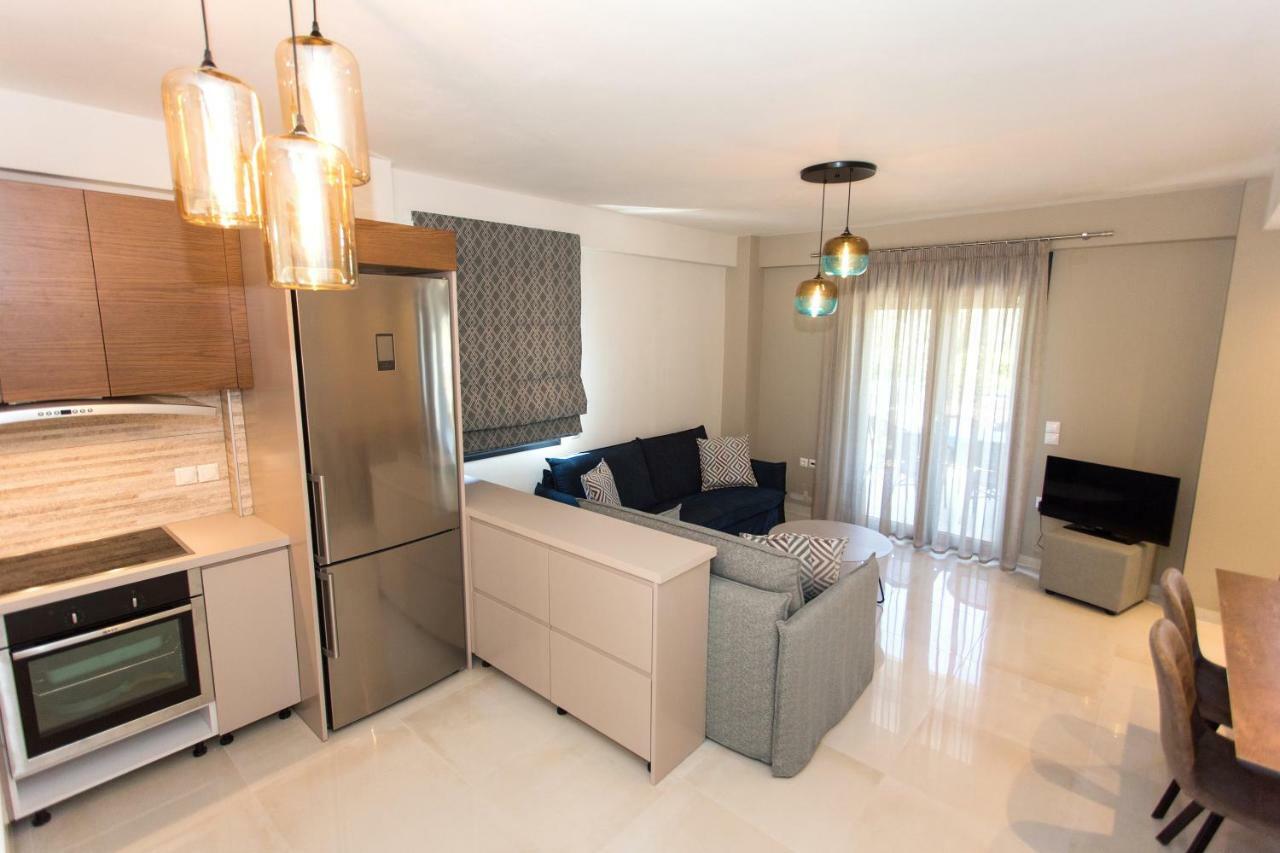 Apartment Moonline Maisonettes & Parga