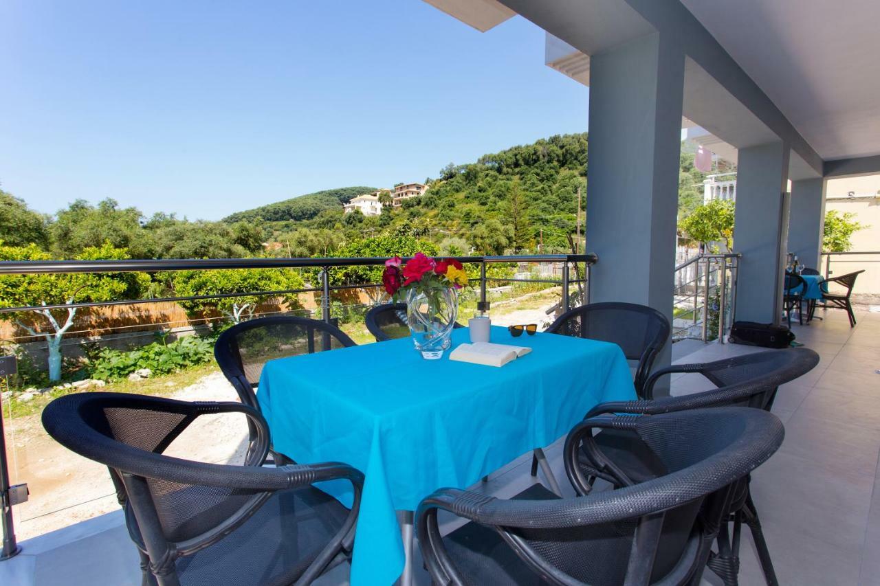 Moonline Maisonettes &